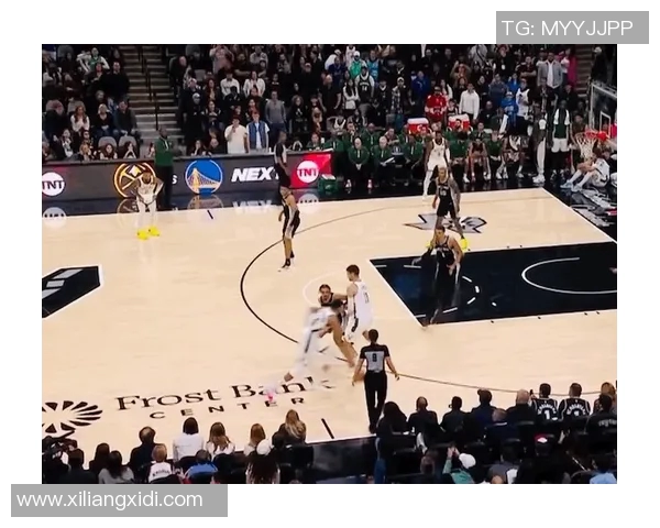 文班亚马首秀惊艳!5盖帽隔扣字母哥引热议